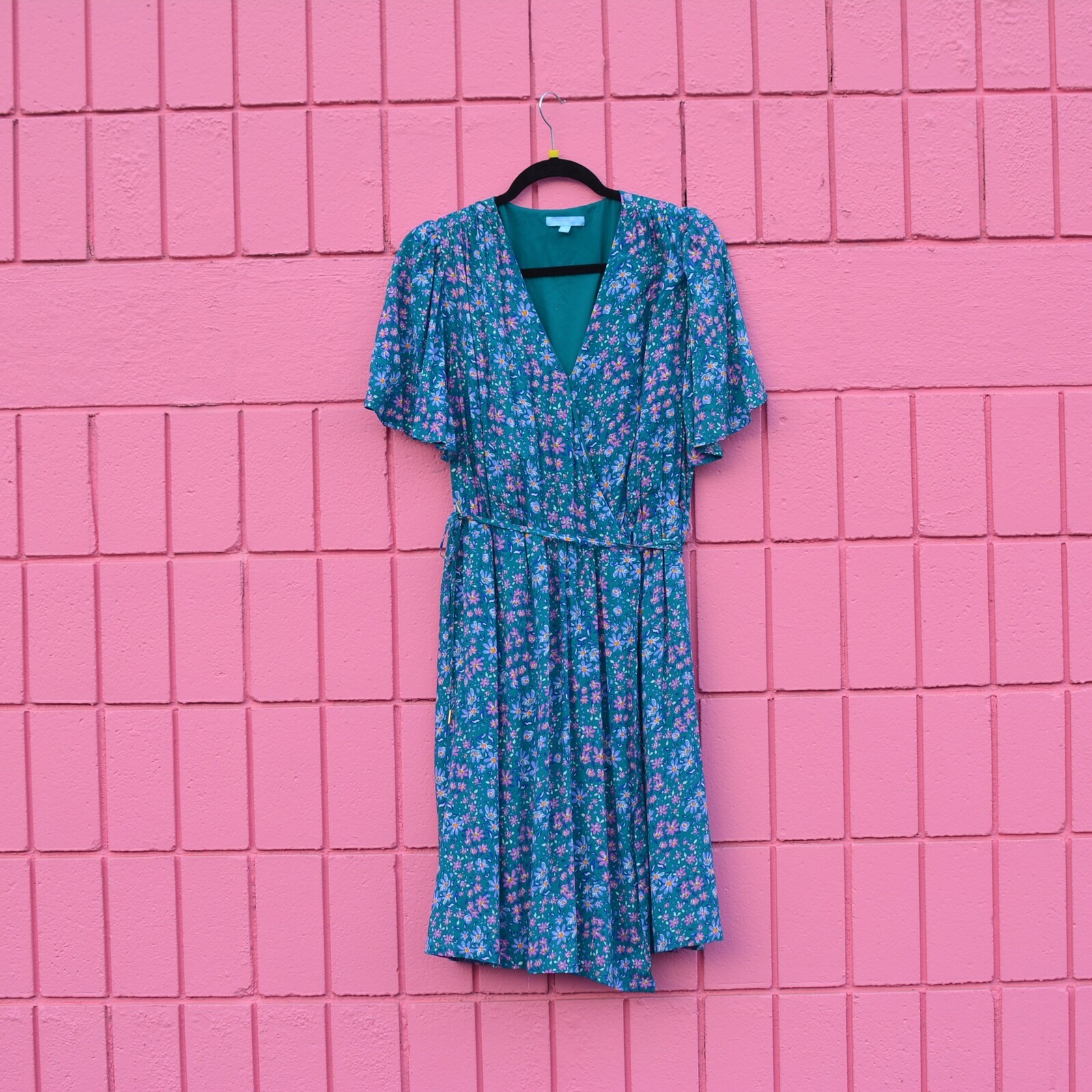 #178 L Draper James Teal V Neck Wrap Dress Dirty Floral