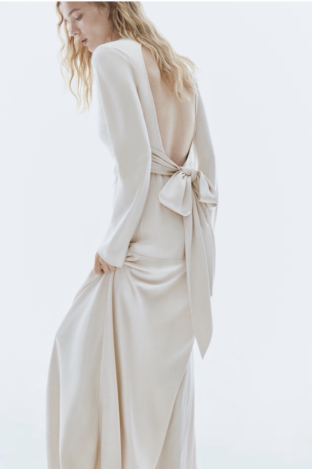 H&M Open Back Long Sleeve Satin Dress In Light Beige Size Small. NWT (runs Small