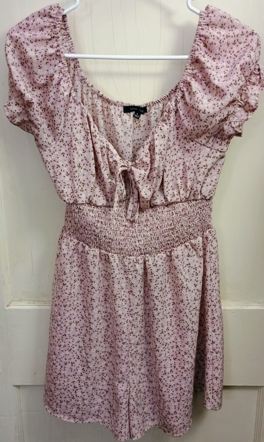 Love Tree Pink Floral Smocked Waist Puff Sleeve Skort Jumpsuit Women’s M