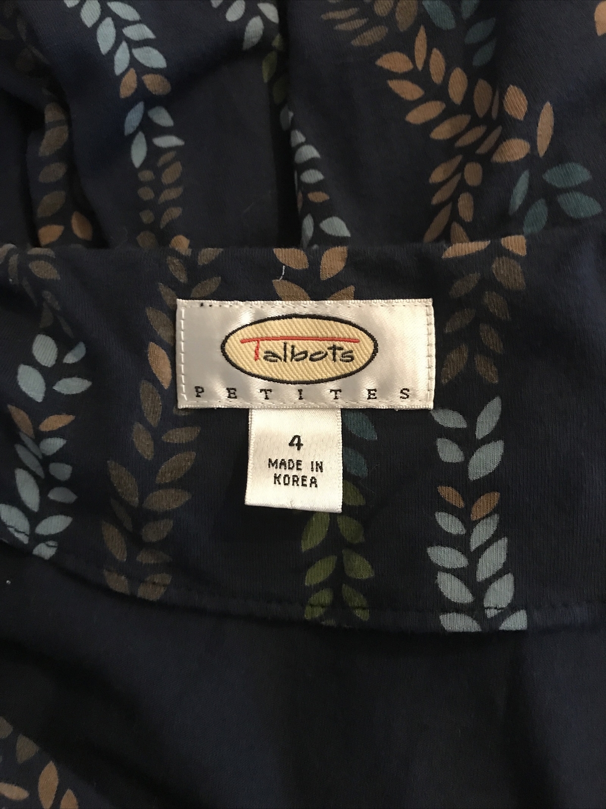 talbots dress size 4 petite Navy with leafy vines