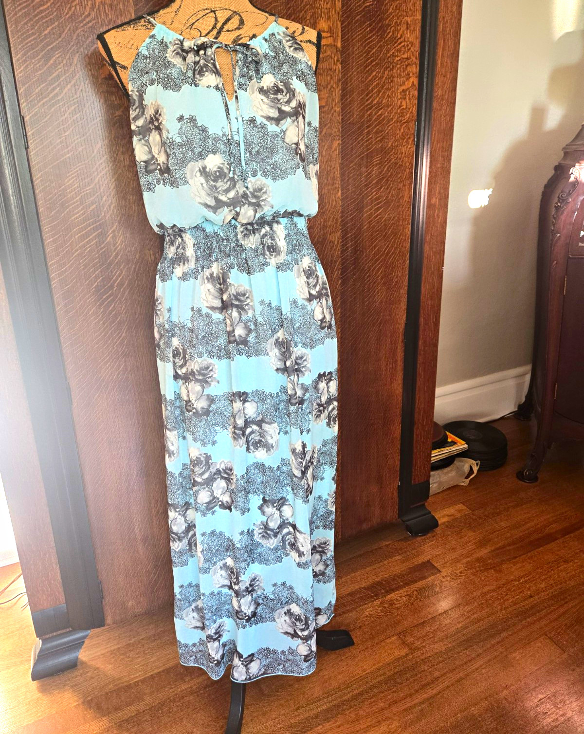 Enfocus Studio Women’s 4 Blue Floral Chiffon Maxi Dress Keyhole Ruffle Lined