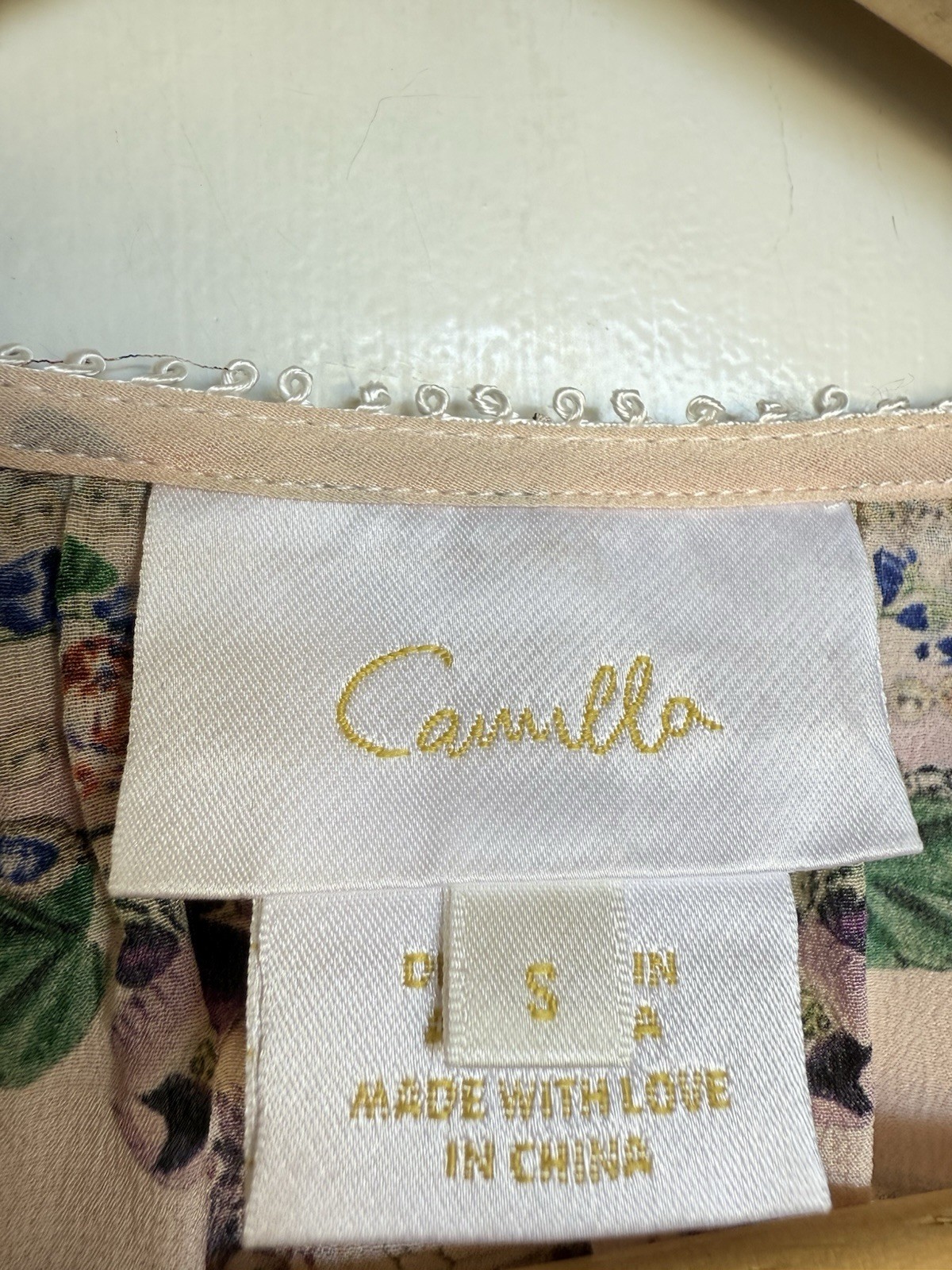 Camilla Dress Size S-M Oversized Queens Bee Hive Floral Flared Sleeve 100% Silk