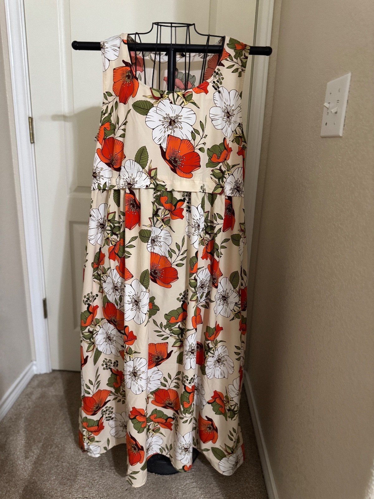 NWT Suzanne Betro plus Poppy Print Sleeveless Mid-Calf Ecru/Orange Dress