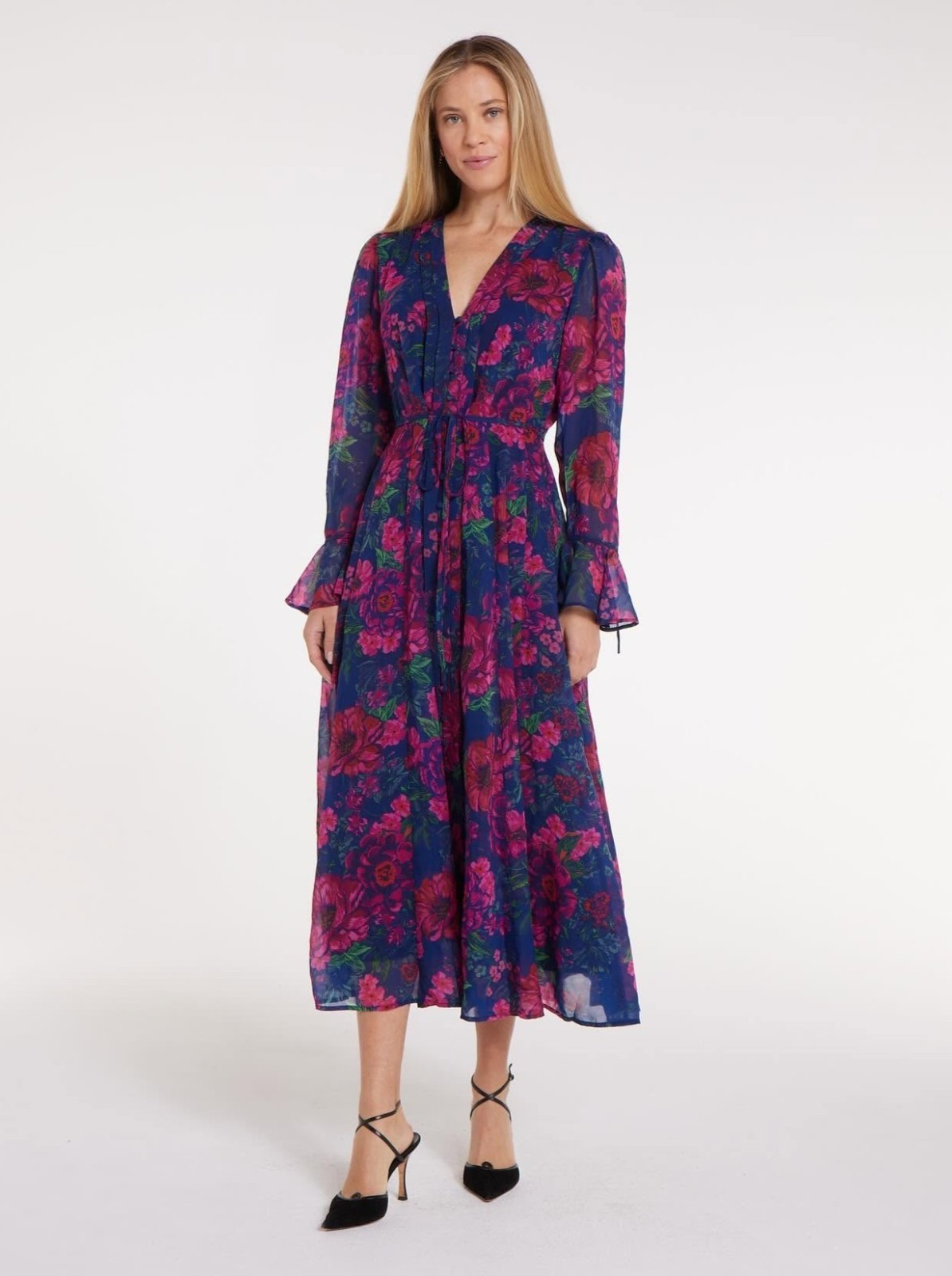Hermoza Cristina Maxi Dress Velvet Petals Floral Print Size L NWT
