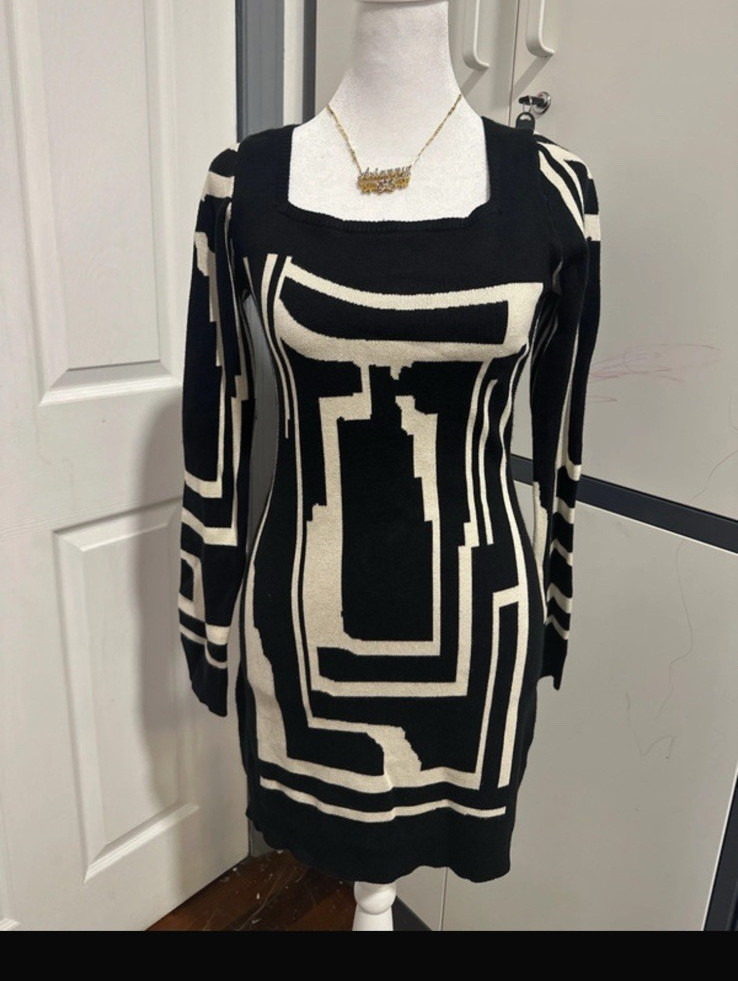 Fashion Nova Black/Ivory Geometric Knit Sweater Bodycon Dress Square Neck L