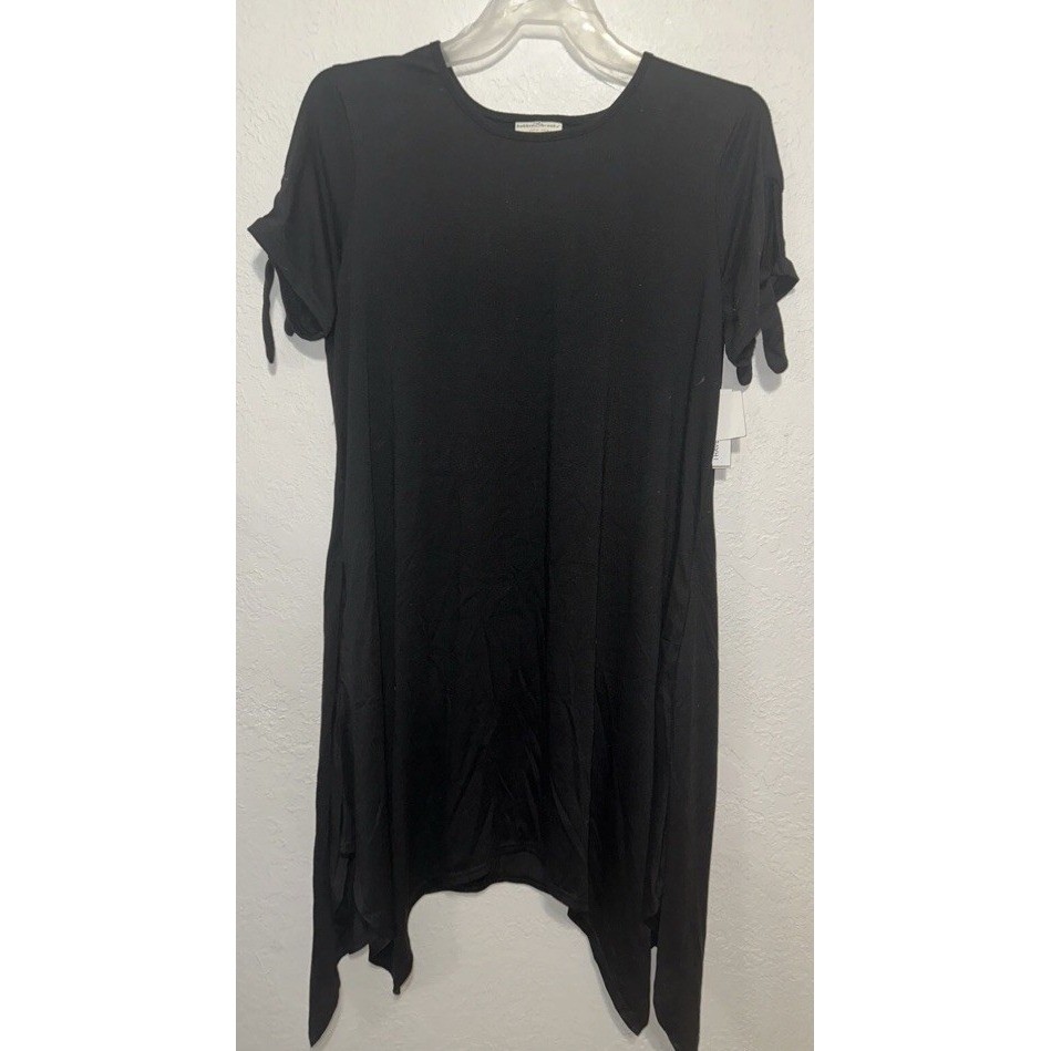 Bobbie Brooks Black Handkerchief Hem Short Sleeve Tie Detail Knit Dress