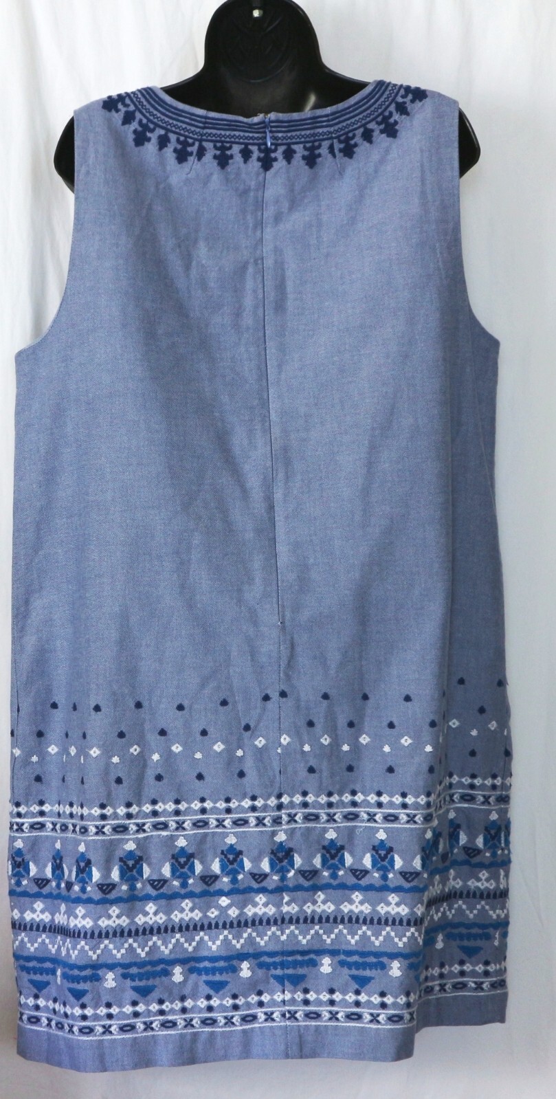 VINEYARD VINES Lined Slvls Blue Scoop Nck Drs 42 In Chst 36.5 In Lng Sz 14 EXC