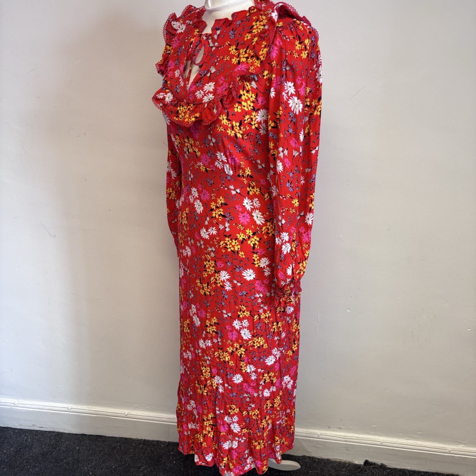 Oliver Bonas Midi Dress Size 8 Red Floral Pattern Ruffle Summer