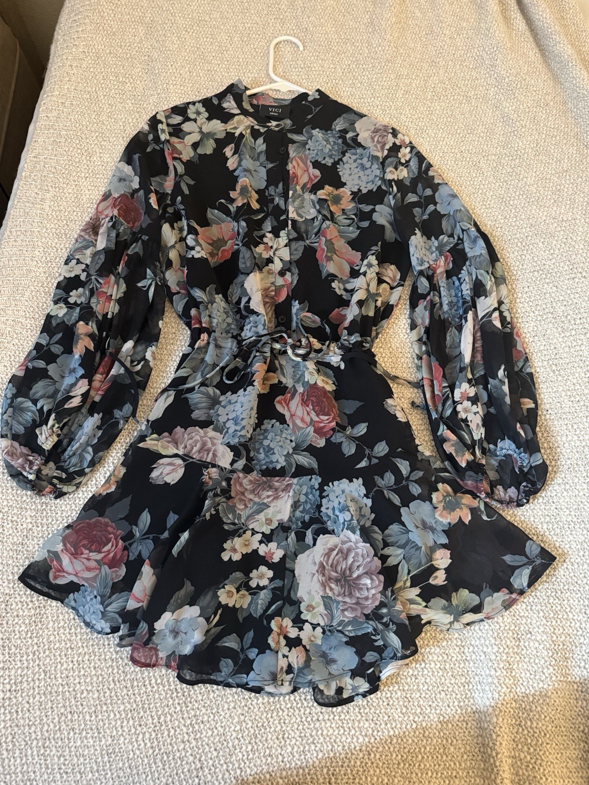 Vici Women’s S Black Multicolor Floral Long Sleeve Minidress with Tie Belt