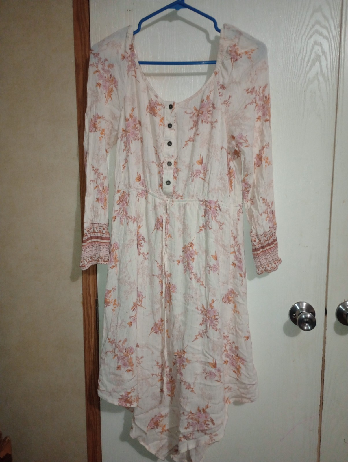 Knox Rose Floral Boho Midi Dress Size M Cream Pink Long Sleeve Button Front