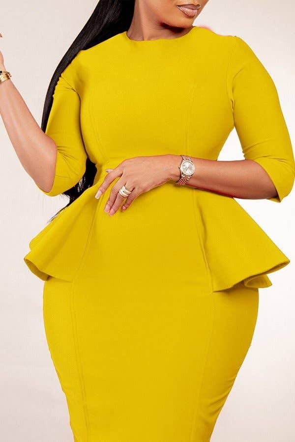 Round Neck Ruffled Hem Shift Dress