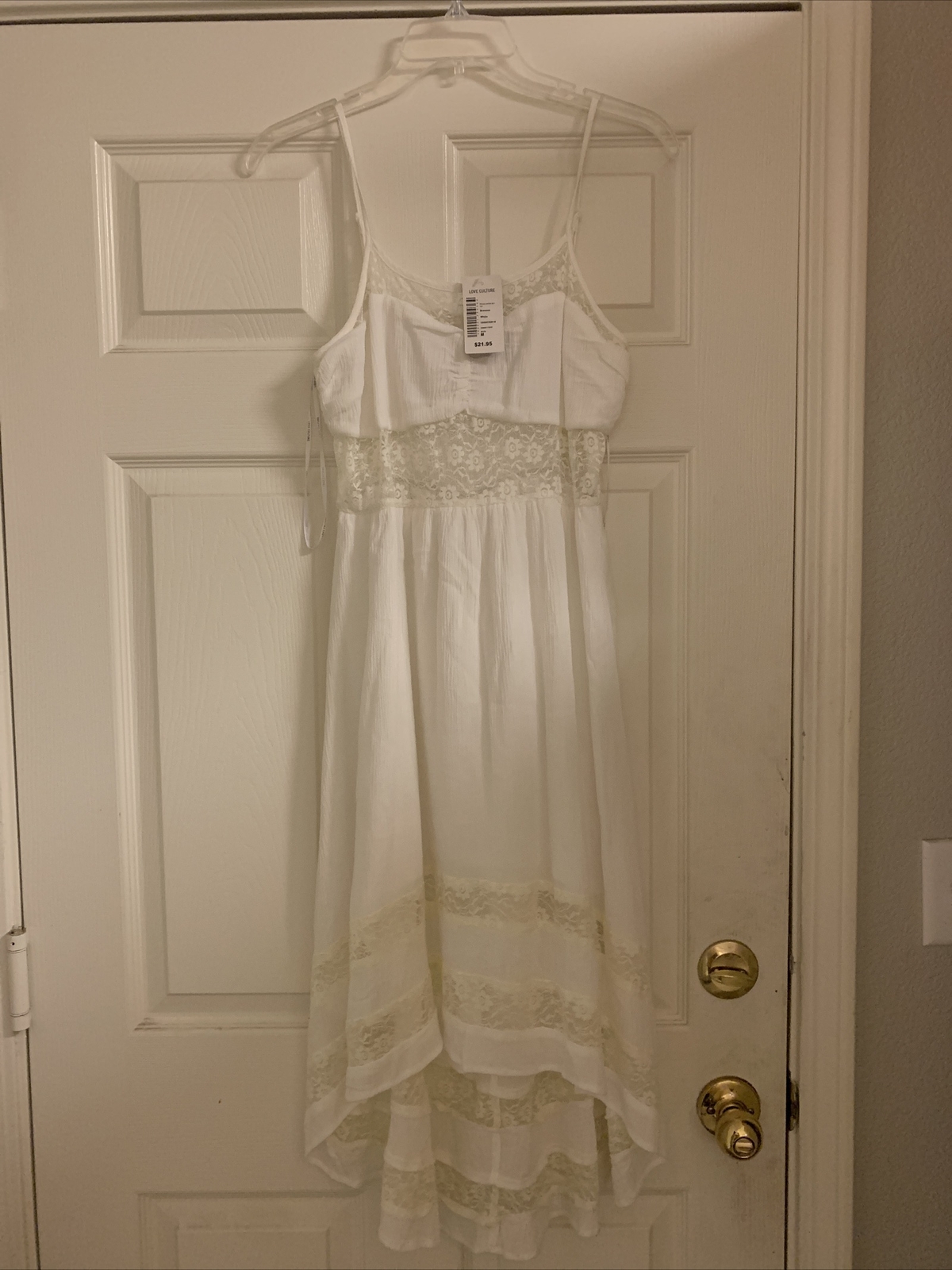 Love Culture White Floral Dress Size Medium