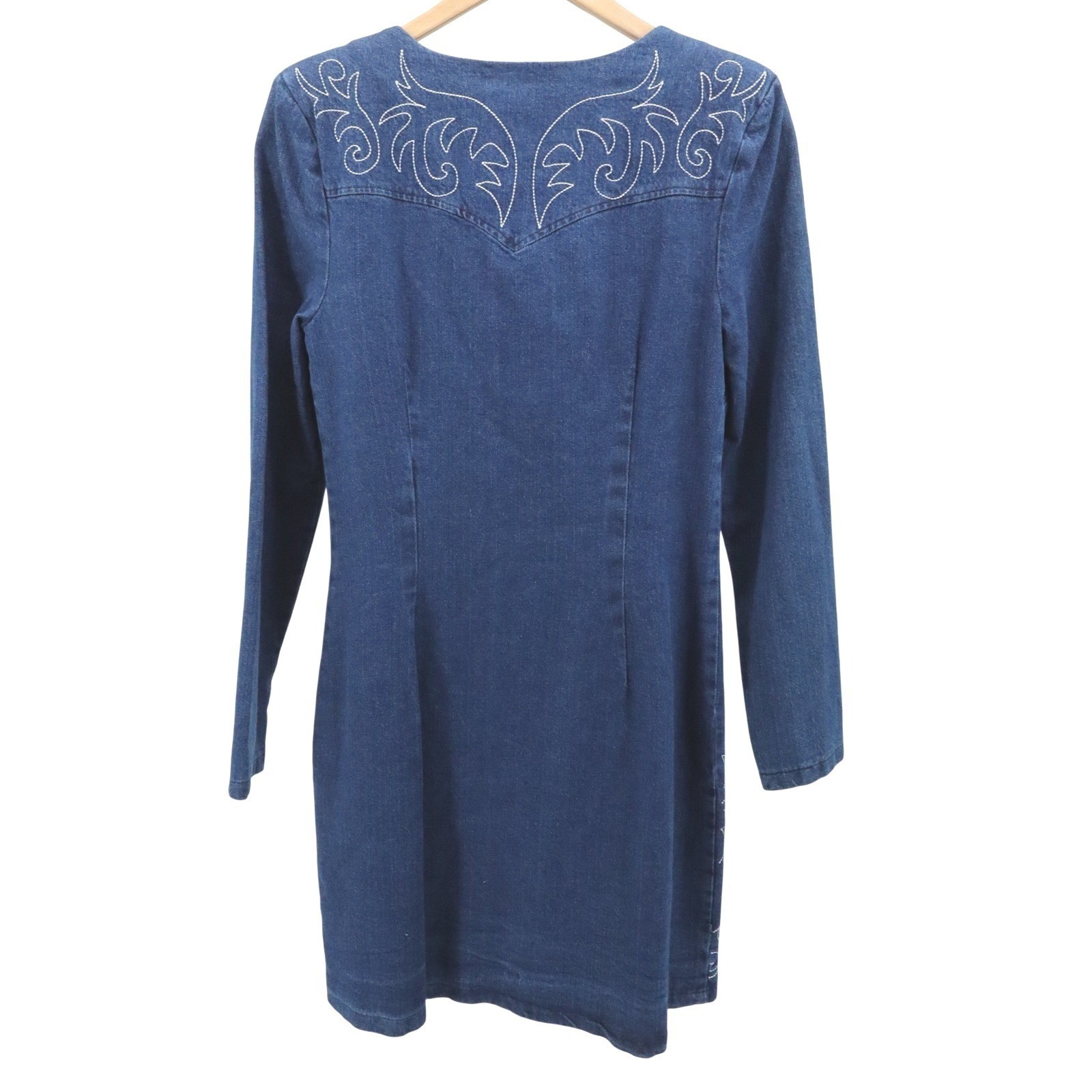 Avec Les Filles Denim Mini Dress Size 6 NWT Embroidered Western Snap Square Neck