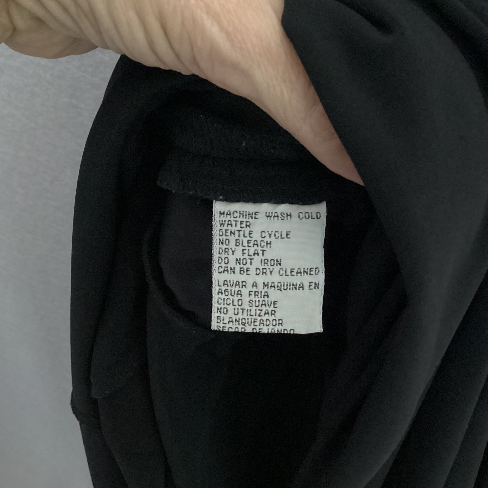 Evan-Picone Black Dress Size 12 – V-Neck, Rouched Waist, Full Skirt, Classy