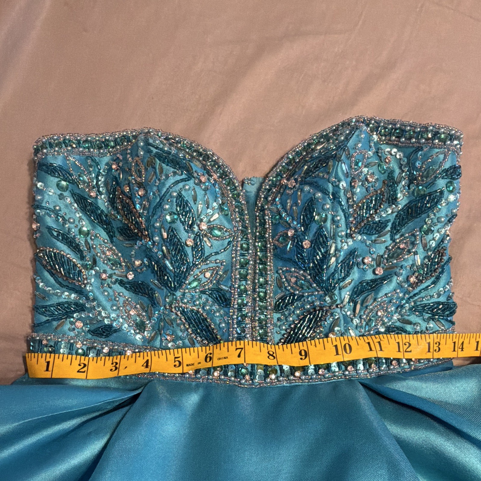 Women’s Size 4 Blue Strapless Sweetheart Beaded Sequin Fit & Flare Dress