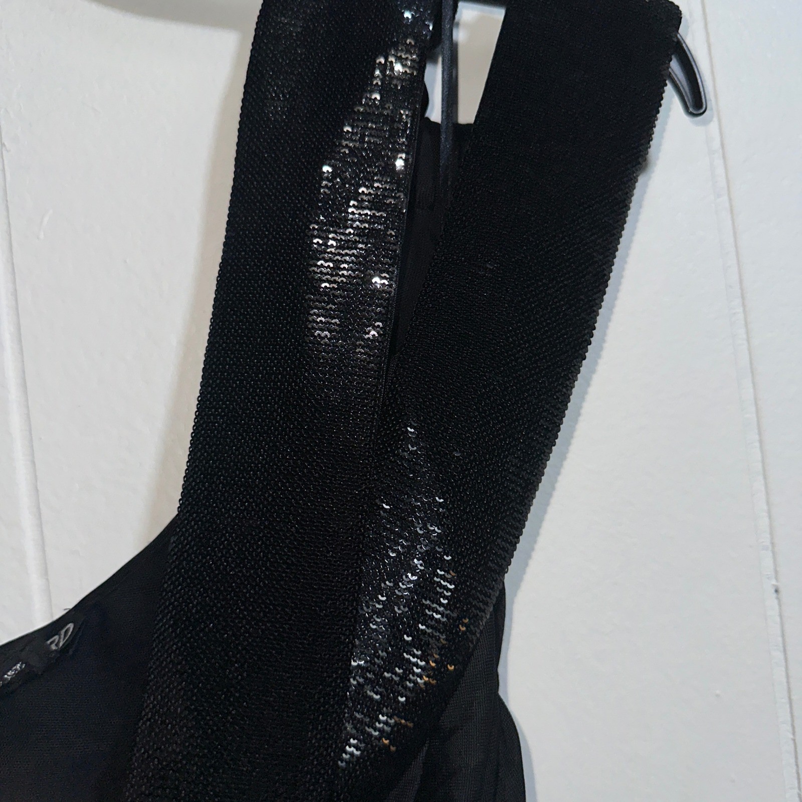 Tom Ford Black Ruched One Shoulder Sequin Strap Evening Gown ABJ855 Size 42 IT
