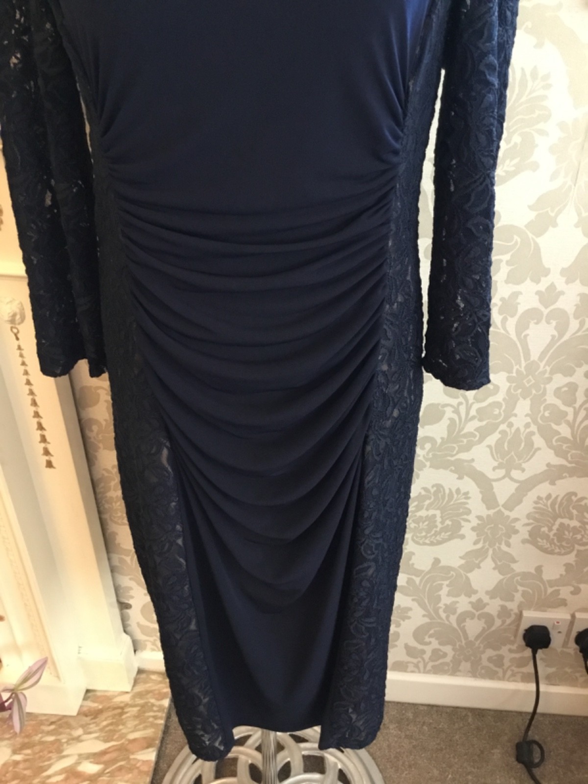 **PHASE EIGHT** LADIES NAVY LACE DRESS SIZE 12???.. LENGTH 41 INCHES 3/4 SLEEVES