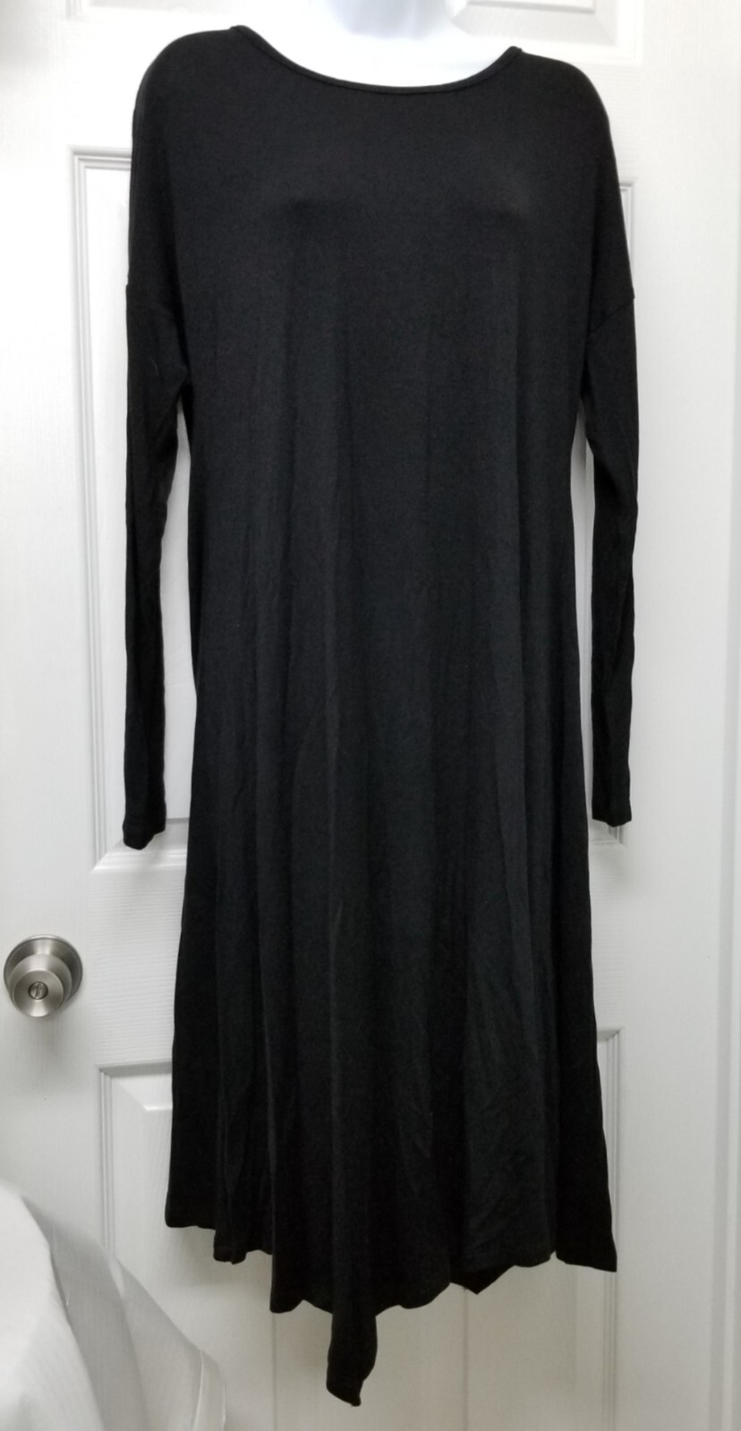 Urim, 24 Seven Dresses