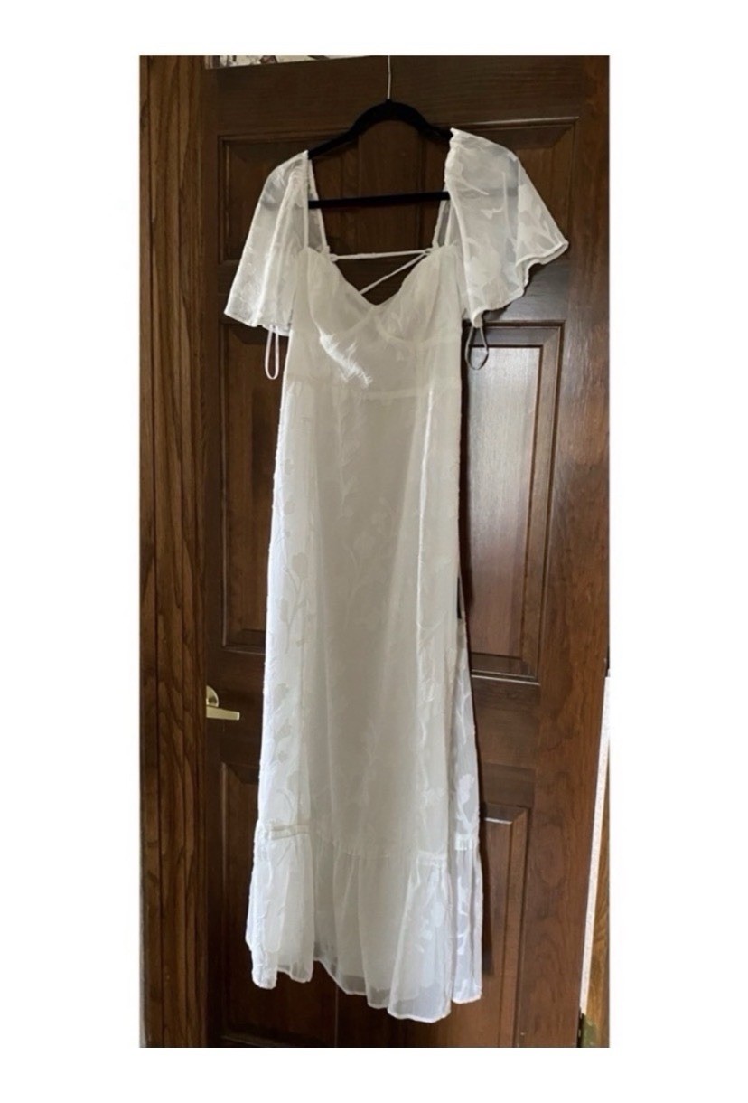 Lulus White Embroidered Lace Up Back Maxi Dress Size Large New!