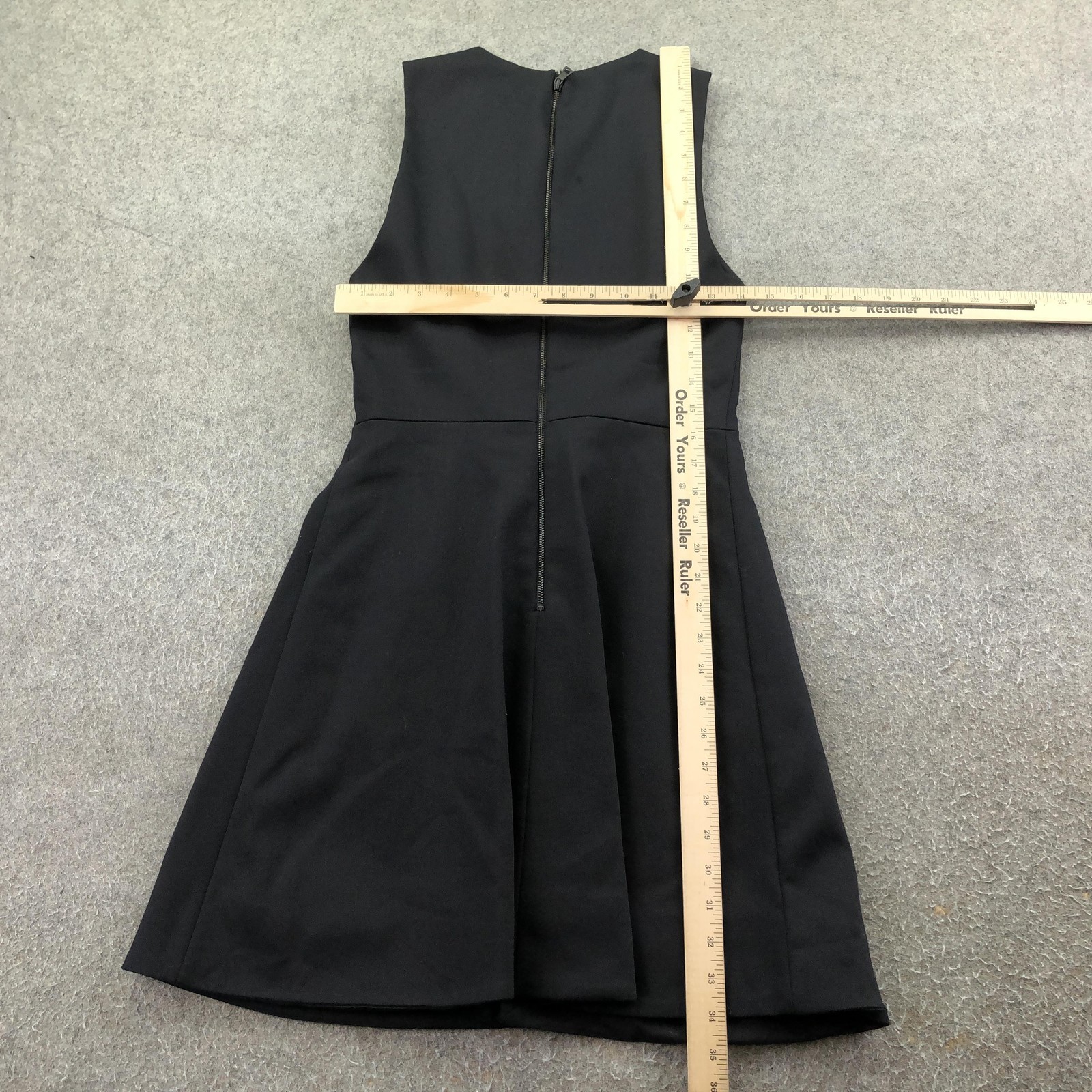 Alice + Olivia Dress Womens Small Black Pleated Fit Flare Sleeveless Office Work