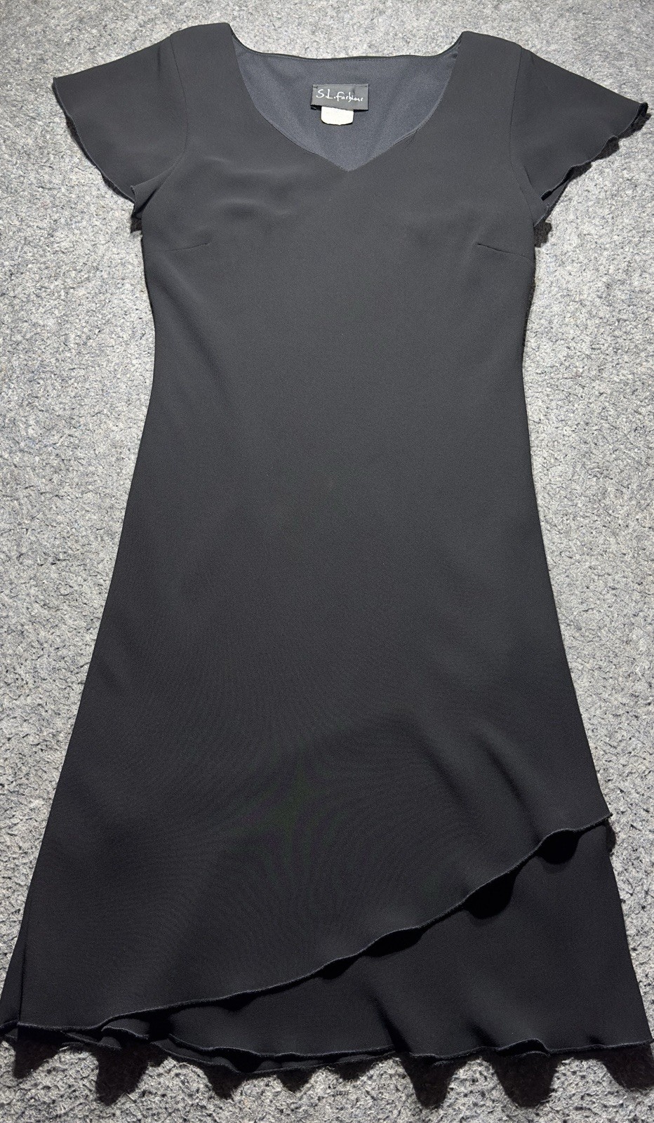 S.L. Fashions Women’s Dress Sz 6 Black Cap Sleeve V Neck Mini Dress Pullover