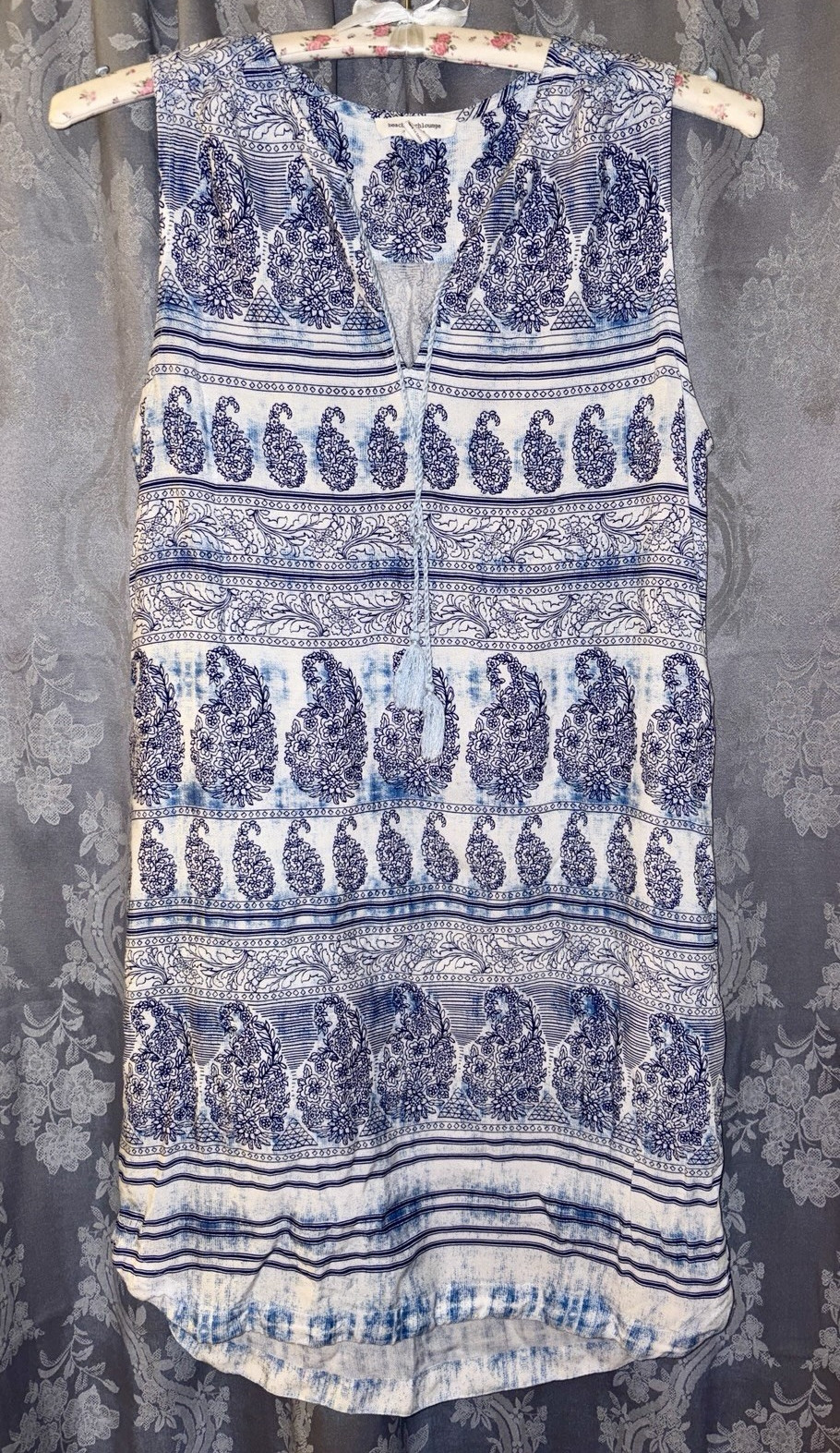 beachlunchlounge Blue/White Floral Sleeveless V-Neck Tie Tassel Dress S/P