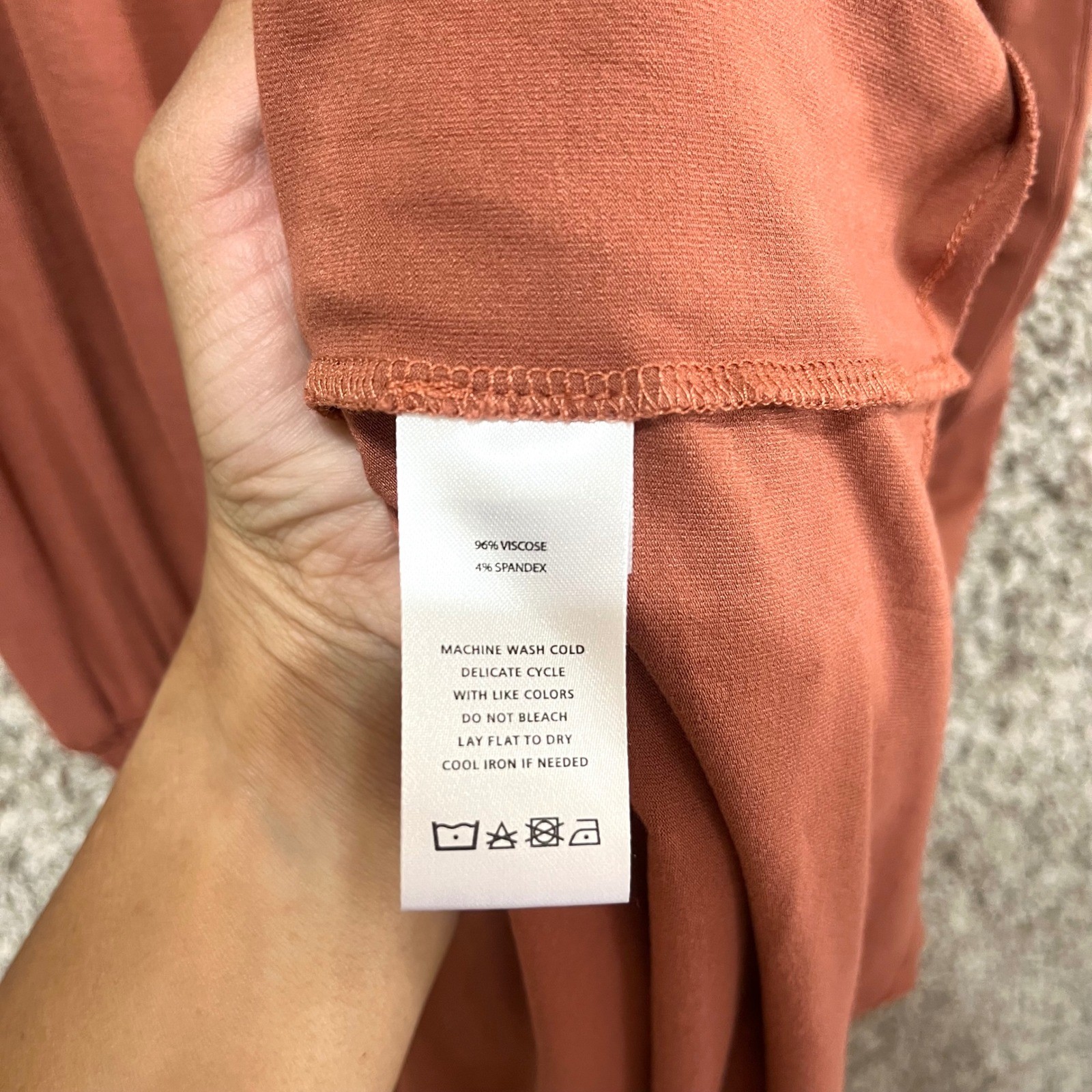 Lilla P Dress Womens Small Rust Sleeveless Smocked Waist Viscose Blend Crew Neck