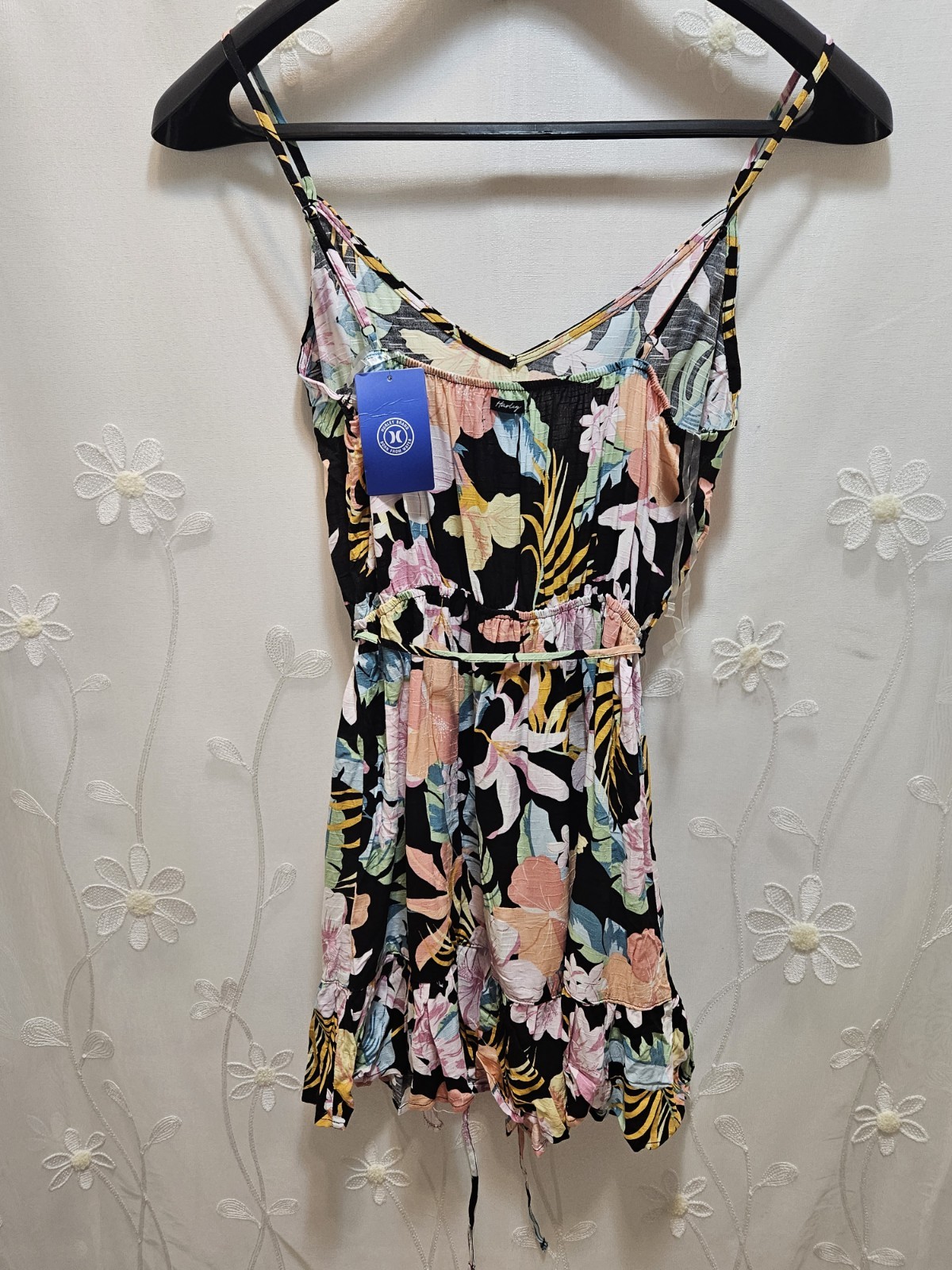 Hurley NWT Womens Small Multicolor Minidress Floral Tropical ResortWear Flirty