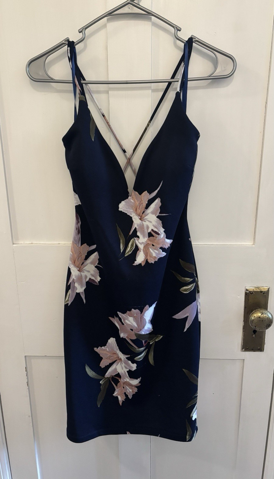 Windsor Navy Floral Satin V-Neck Bodycon Mini Dress Strappy Back Size S