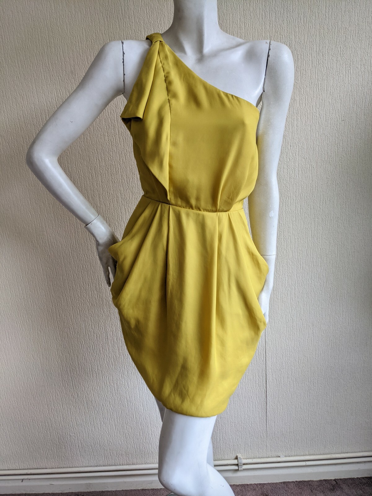 BCBGeneration Yellow One Shoulder Mini Draped Party Dress Pocket Boho XS UK 6/8