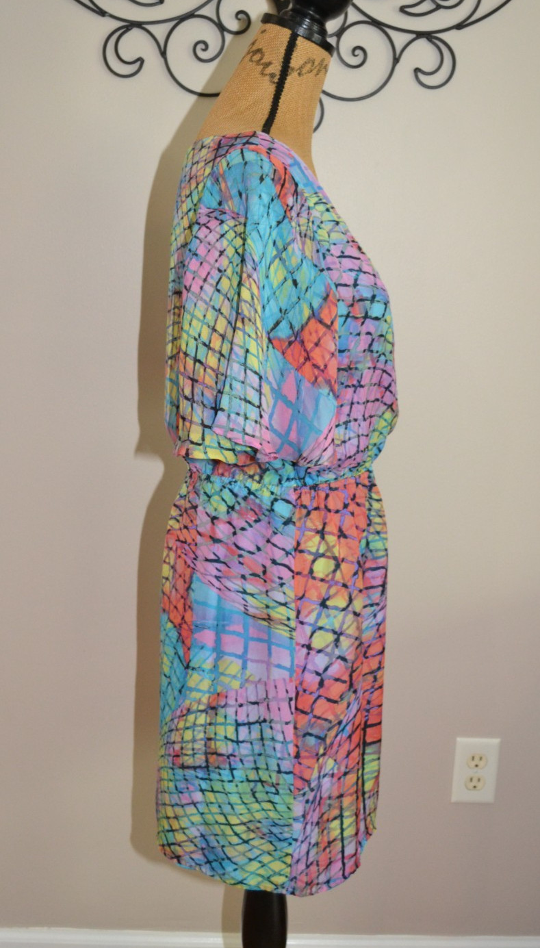 Presley Skye Mosaic Tile Print Faux Wrap Flutter Sleeve Colorful Silk Dress sz M