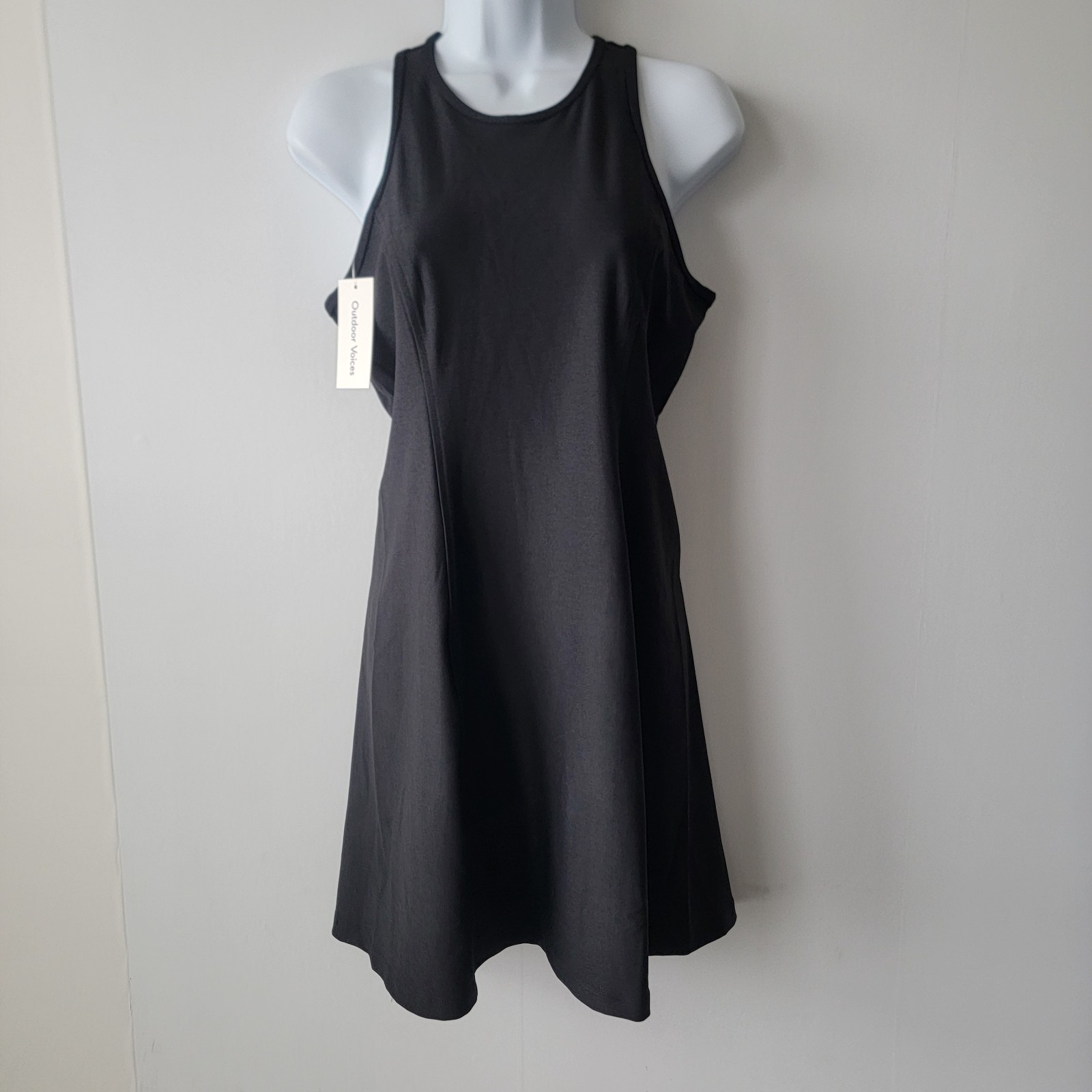 outdoor voices women’s athena dress size L sleeveless Athleisure