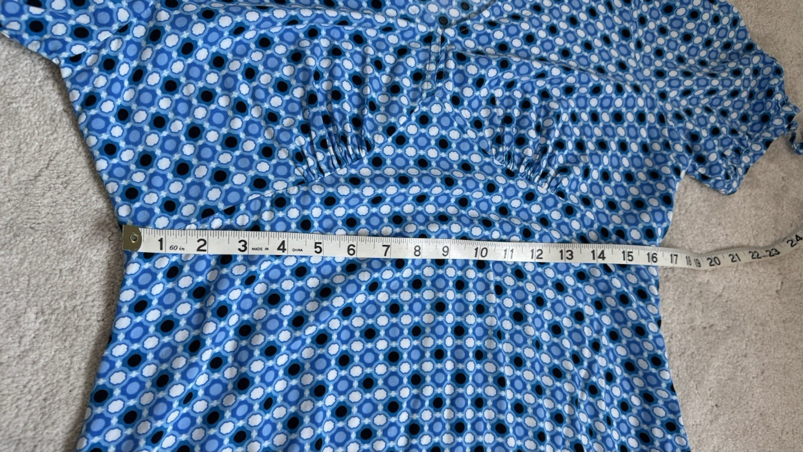 FINERY BLUE PATTERNED SHORT SLEEVE VISCOSE EMPIRE LINE MIDI DRESS SIZE 14