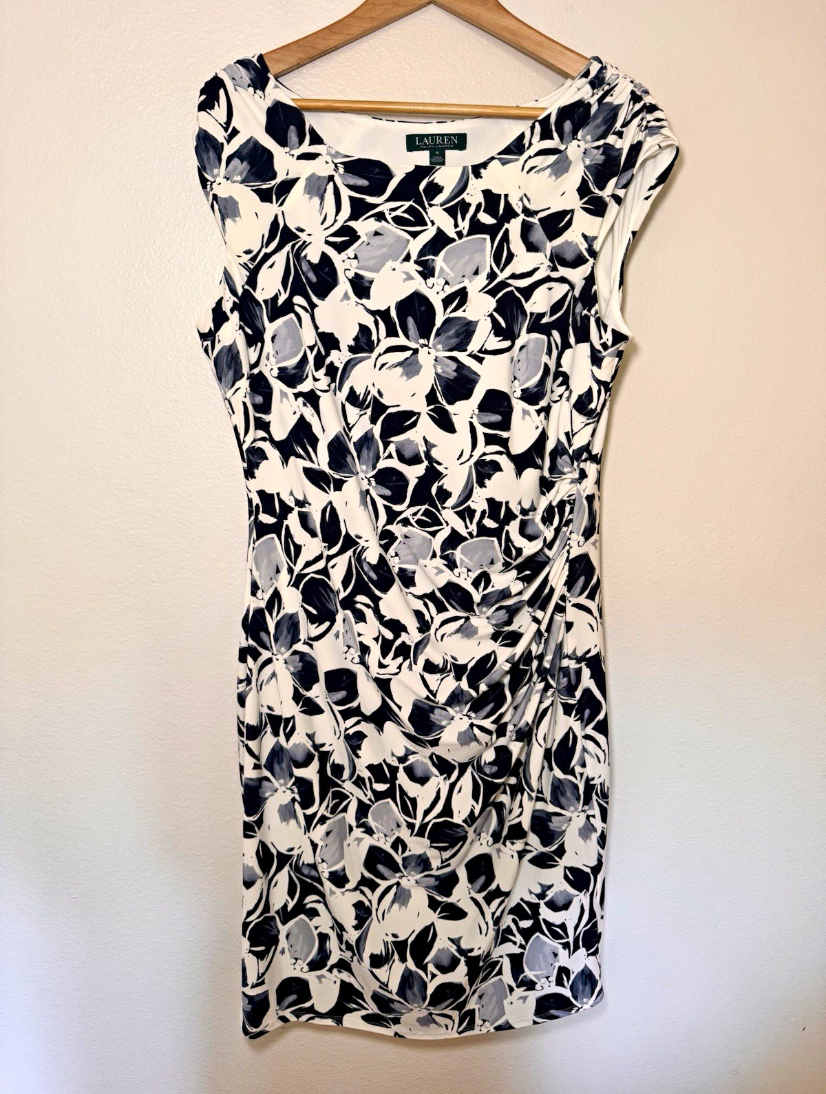 Lauren Ralph Lauren Floral Sheath Dress Women’s Size 16 Navy White Ruched Lined