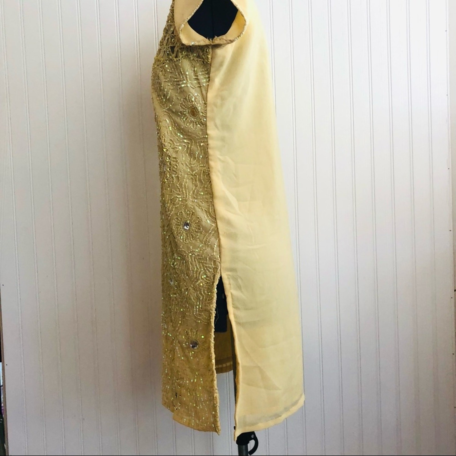Vintage Yellow ButterCup Sequin Beaded Tunic Top Indian Dress Rhinestones Fancy