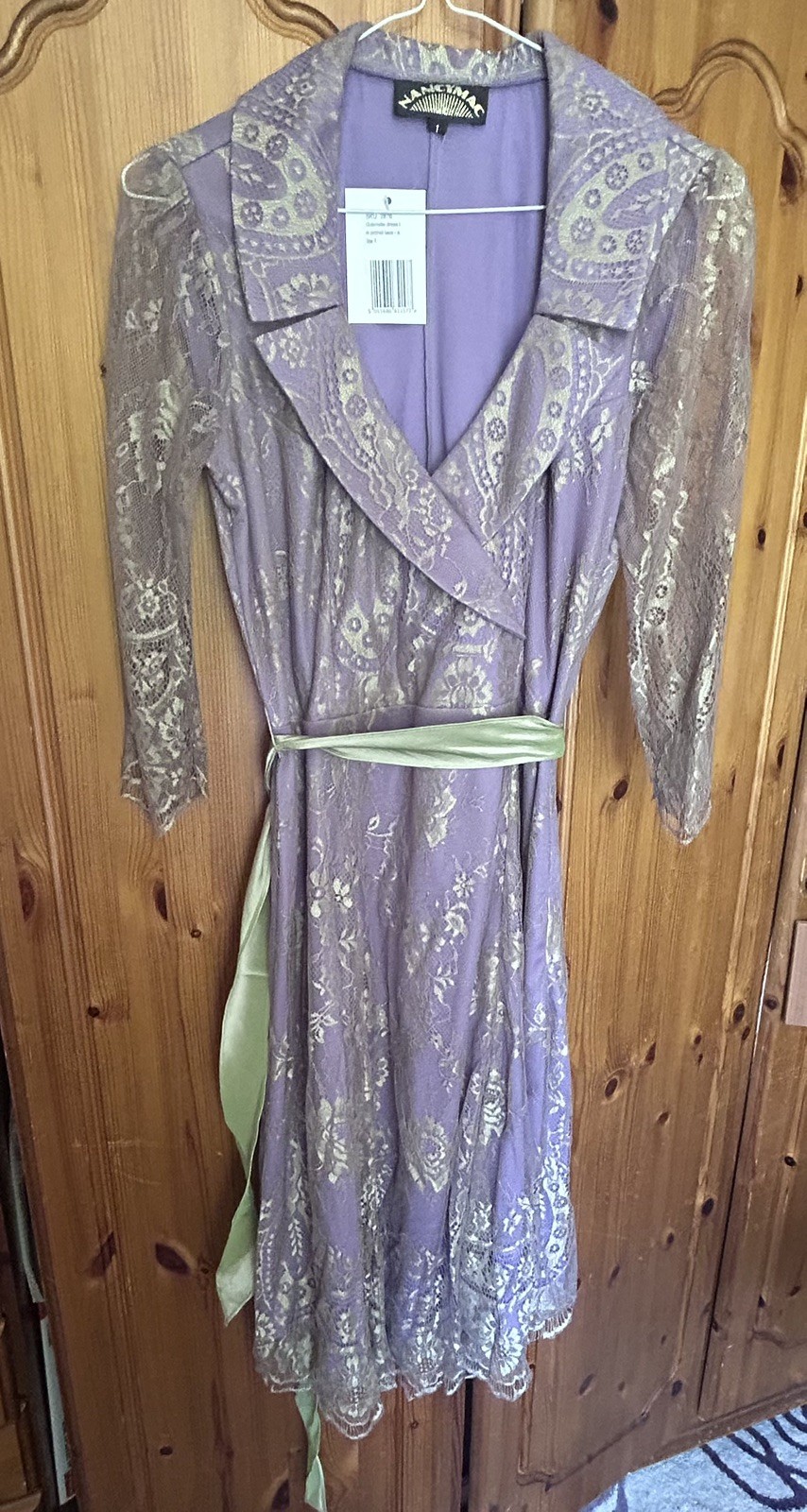 Nancy Mac Lace & Silk Dress – Size 1 New with Tags In Original Packaging