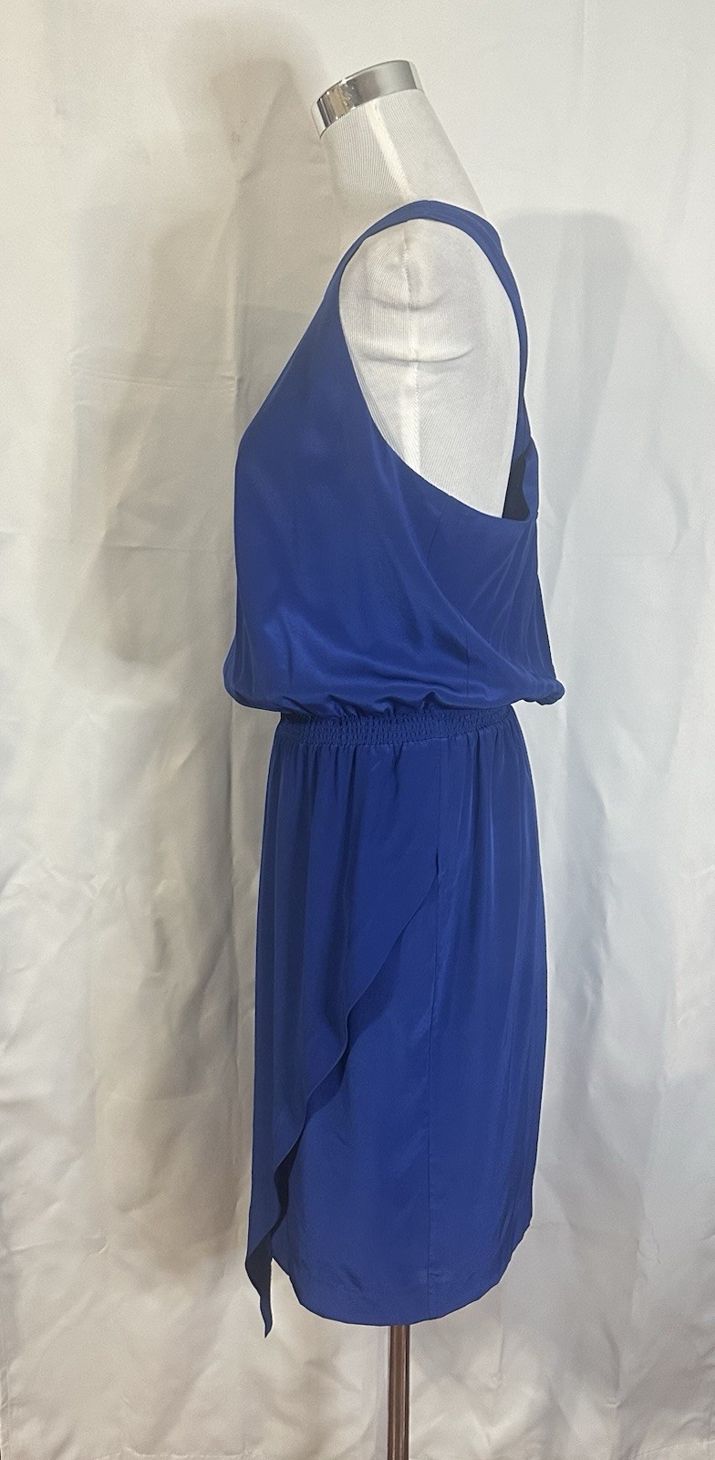 Banana Republic Size 12 Blue 100% Silk Dress Sleeveless Racerback Asymmetrical
