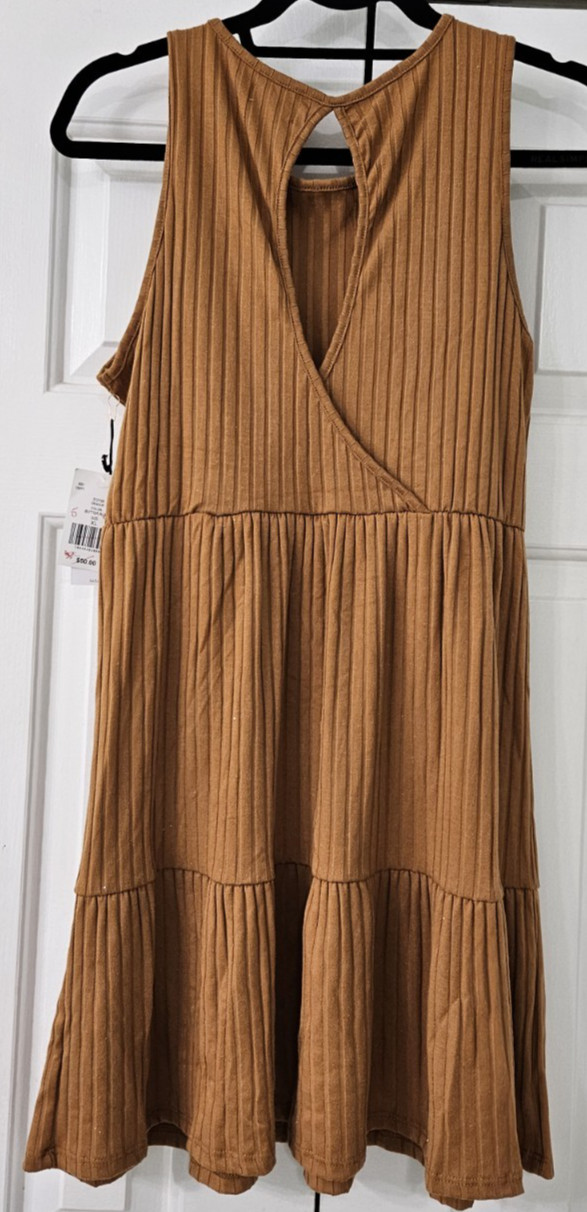 Originality Women’s Sleeveless open back, Tiered Dress XL NWT Butter Rum (72)