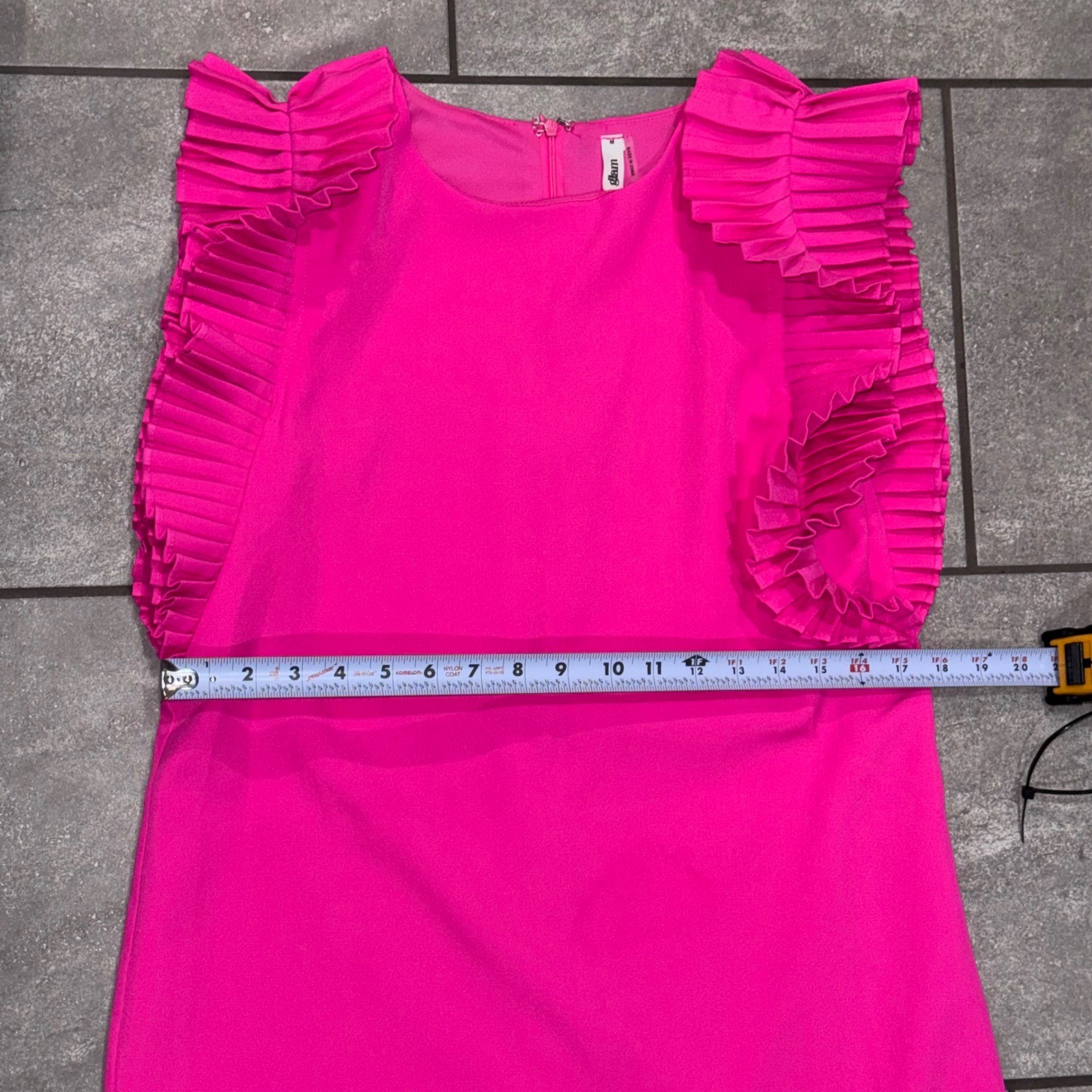 GLAM Ruffle Sleeve Mini Dress Womens Medium Hot Pink EUC Pleated Shift Lined