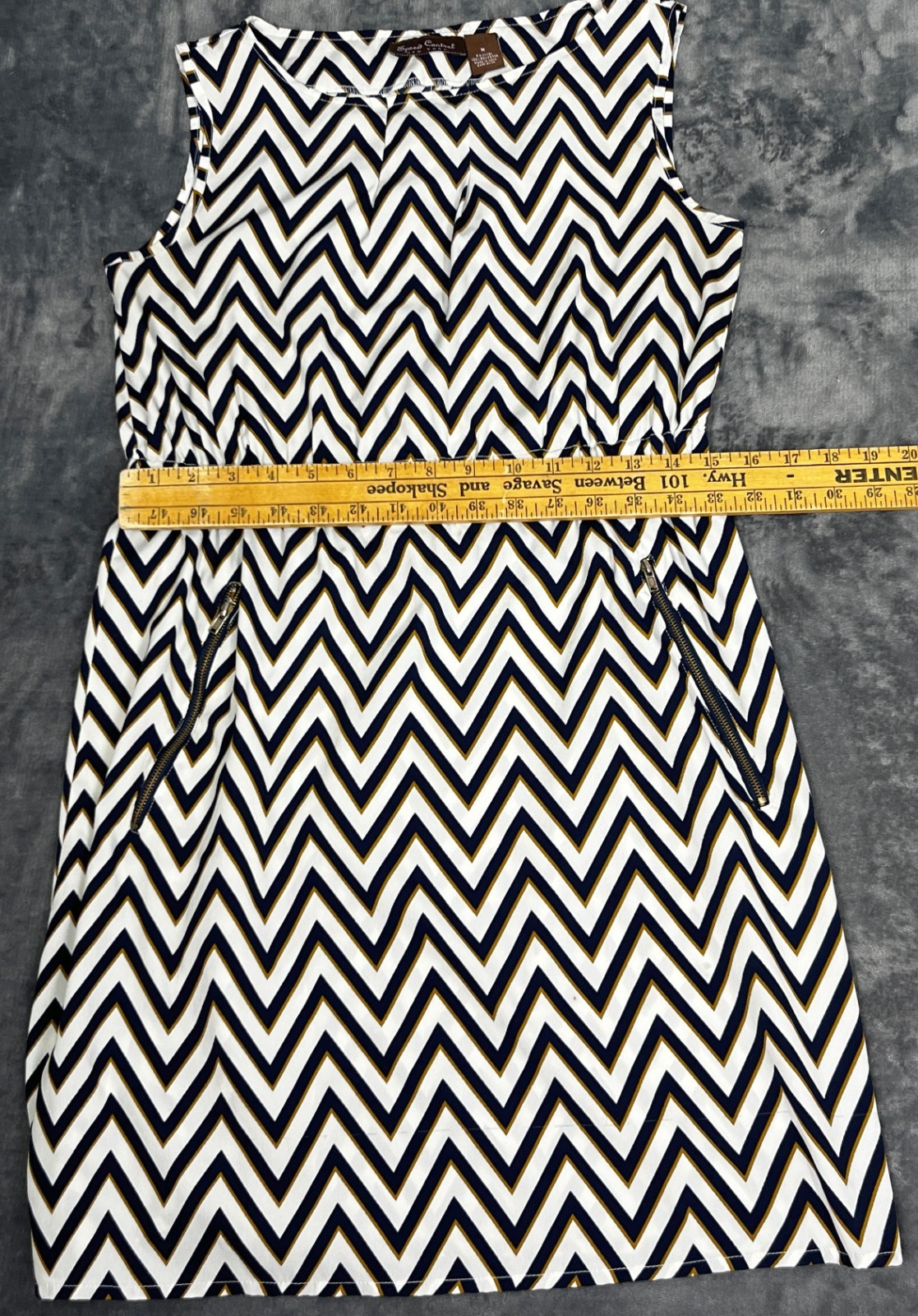Speed Control NY Lightweight Graphic Dress Sleeveless Zip Slash Pockets MEDIUM
