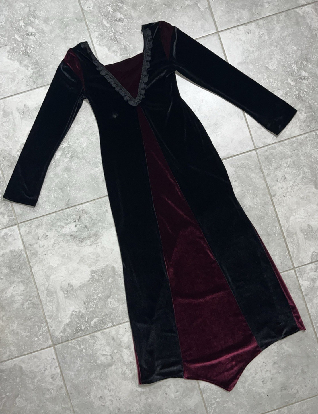 Cykxtees VTG 90S Goth Renaissance Medieval Vampire Velvet Dress Gown M L