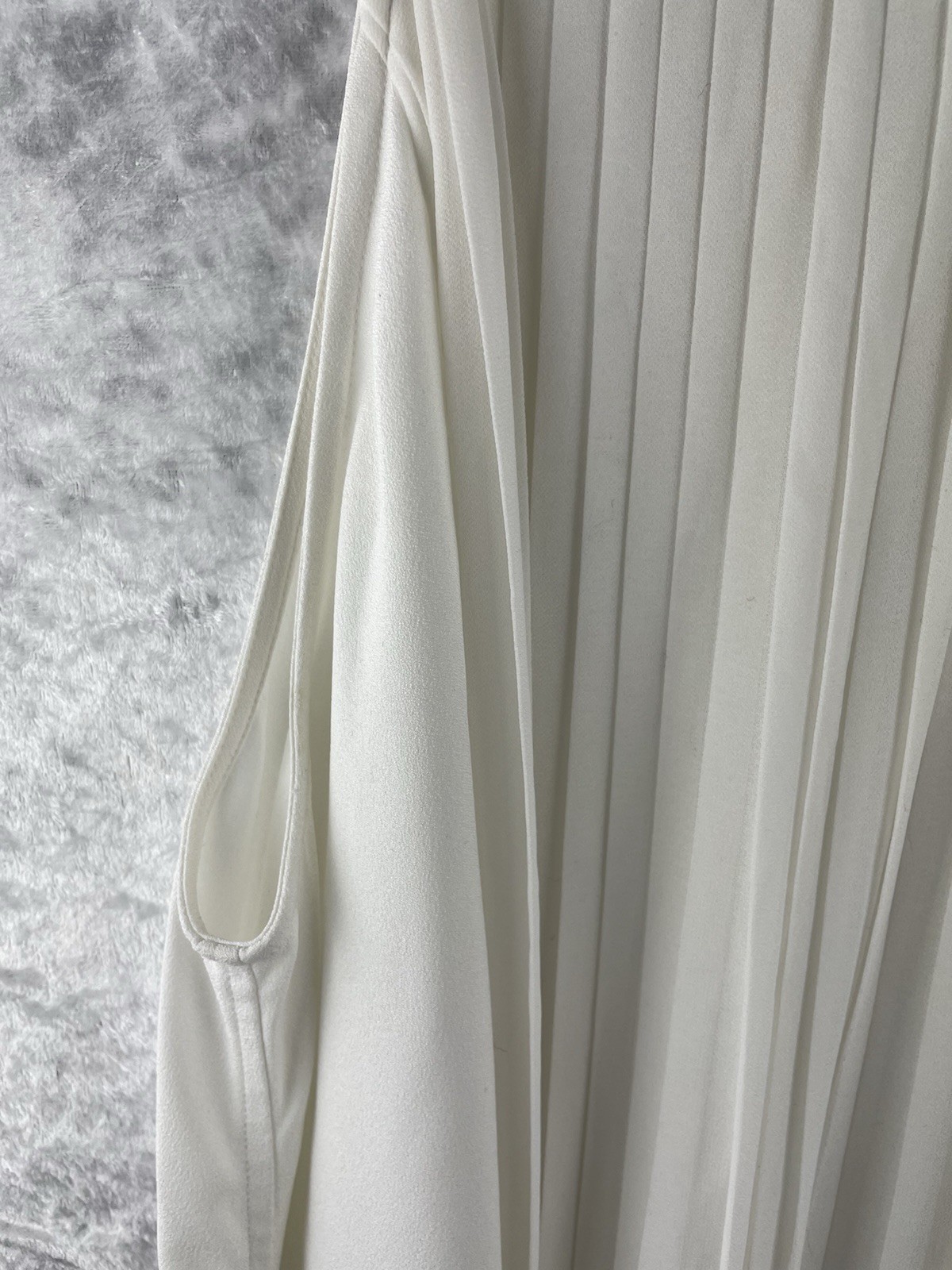 Miss Selfridge Y2K Size 12 Cream / White Handkerchief Hem Floaty Dress Pleated