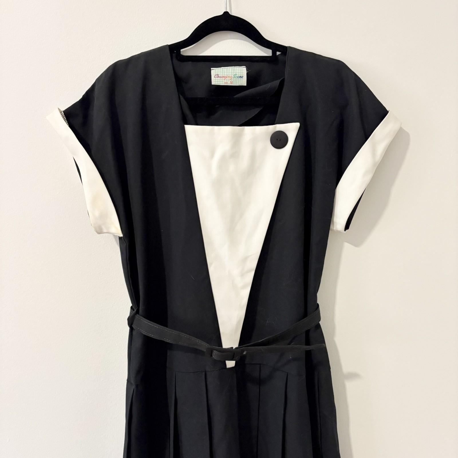 Vintage 80s Black & White Colourblock Pleated Midi Dress Retro