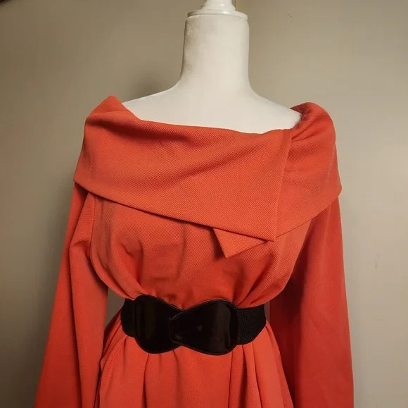 Light Red Long Sleeve Fold Over Jackie-O Collar Mini Cape Dress Large L EUC