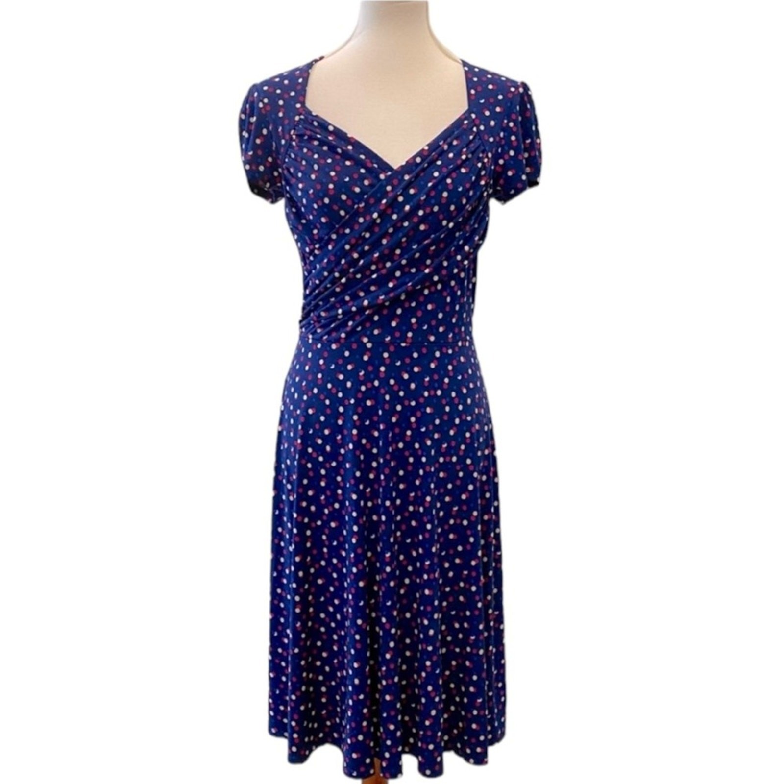LEOTA Medium Dress Retro Pinup 40s Polka Dot Classic Rockabilly Stretch Travel