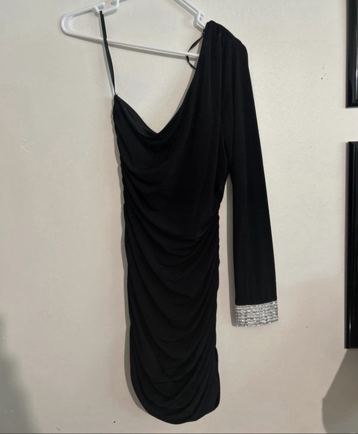 City Studio Black One-Shoulder Ruched Mini Dress Rhinestone Cuff Party L