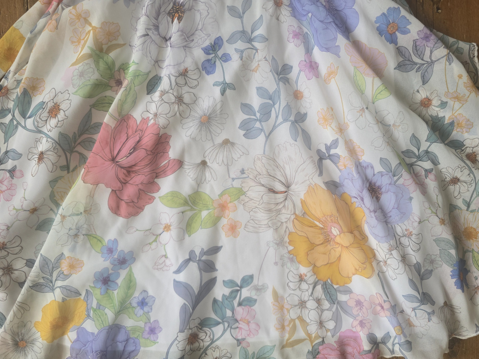 PRETTY LIPSY WHITE FLORAL RUFFLE FLOATY ROMANTIC DRESS UK 12 NEW