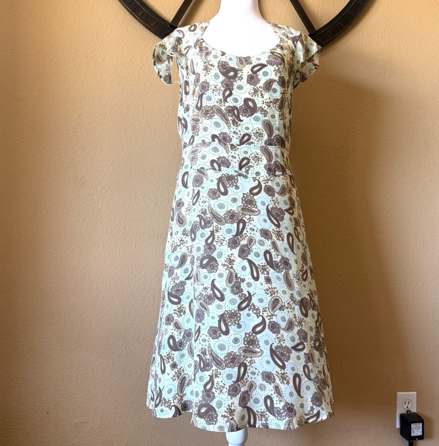 ANTHROPOLOGIE Isabella Bird 100% Silk Paisley Flutter Sleeve Midi Dress Size 10