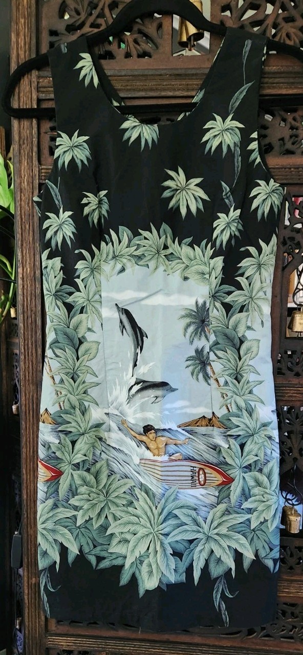 Vintage KY International Fashion Hawaii Small S Shift Dress Dolphin Tropical USA