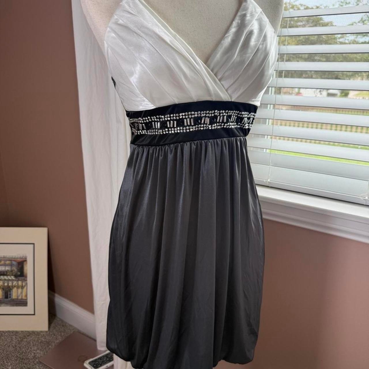 Y2K vintage Trixxi White and black halter neck dress cocktail dress with beads
